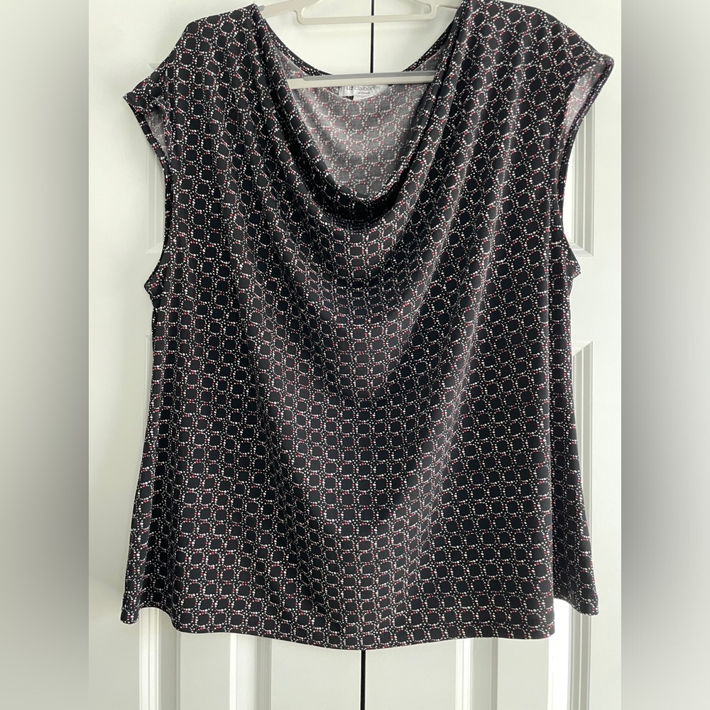 Black sleeveless blouse